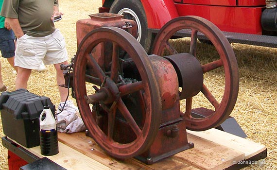 Hit and Miss engine